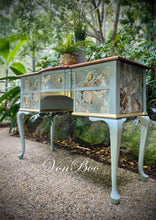 Load image into Gallery viewer, Foil Bird - Mint Decoupage Paper