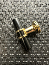 Load image into Gallery viewer, Black &amp; Gold Pull LBM-8
